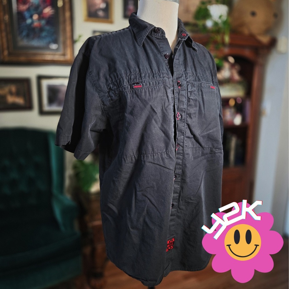 Independent Truck Co Shirt Vintage Y2K Mens M Black Short Sleeve Button Up Skate